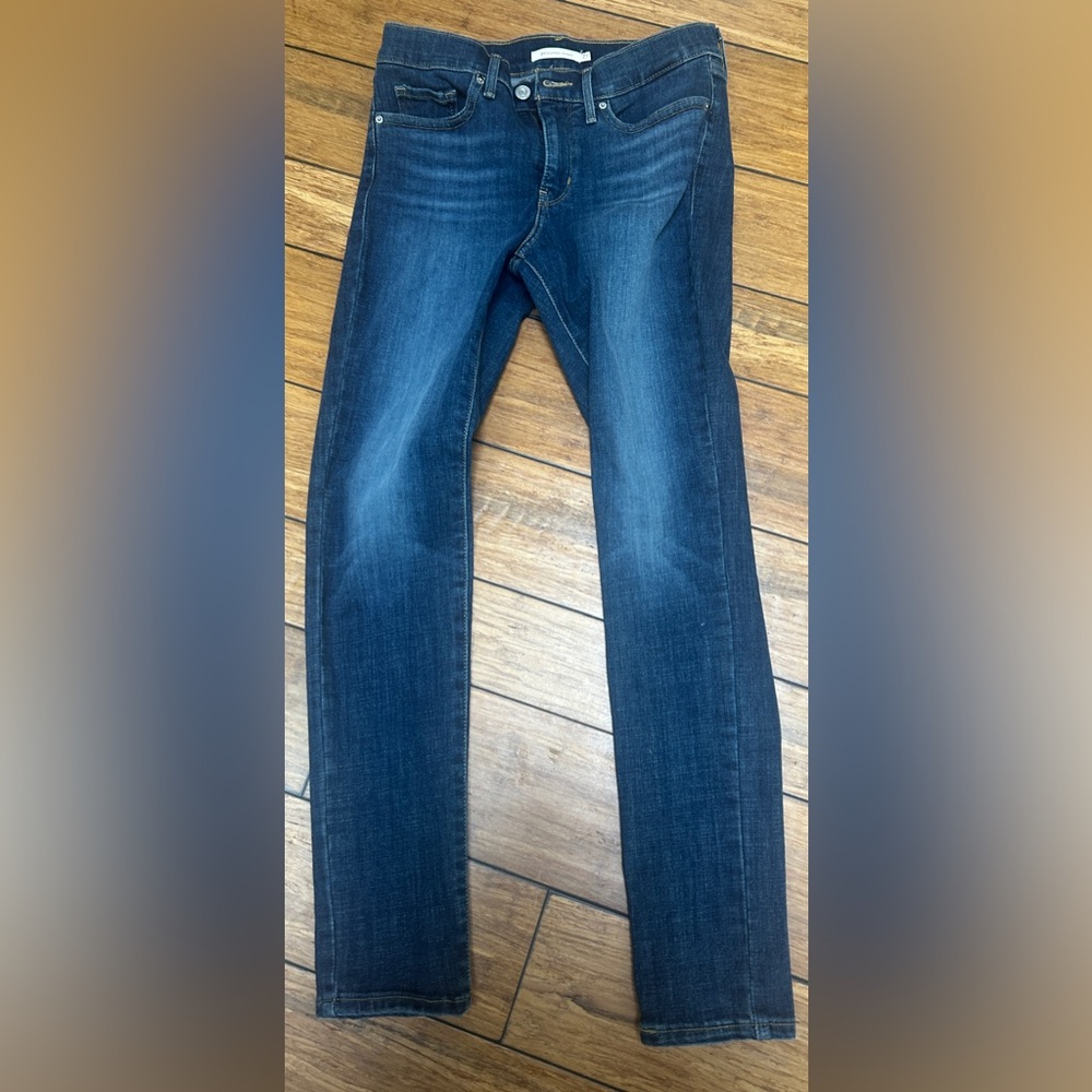 Levi’s Shaping Skinny jeans. NWOT